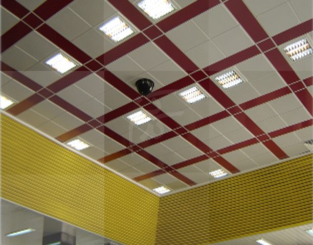 سقف کاذب ایستگاه متروی اکباتان
